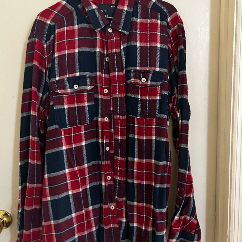 Vintage American Eagle Outfitters Red and Blue Plaid Flannel